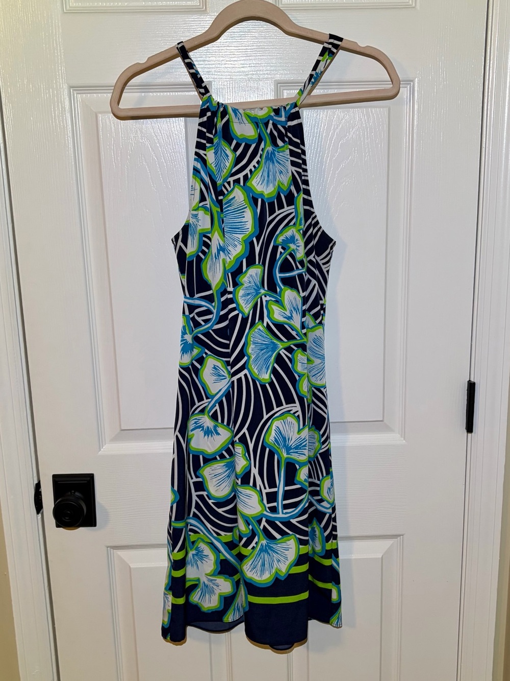 Crown & Ivy Gingko Leaf Midi Dress in Black and Lime. Size Large